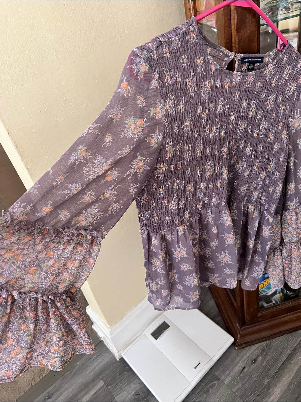 American Eagle Outfitters Mauve Floral Smocked Bell Sleeve Top - Picture 3 of 6